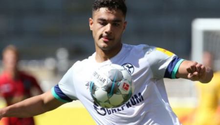  Ozan Kabak .. Tattle: Liverpool target £23m safeguard; United get Telles? 